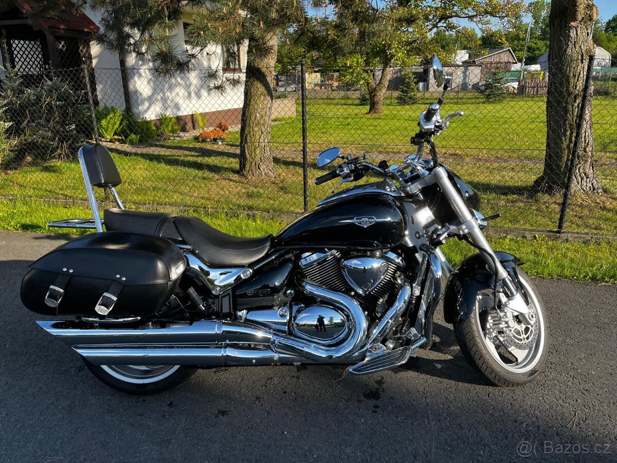 Suzuki Intruder M1500/Boulevard - 2