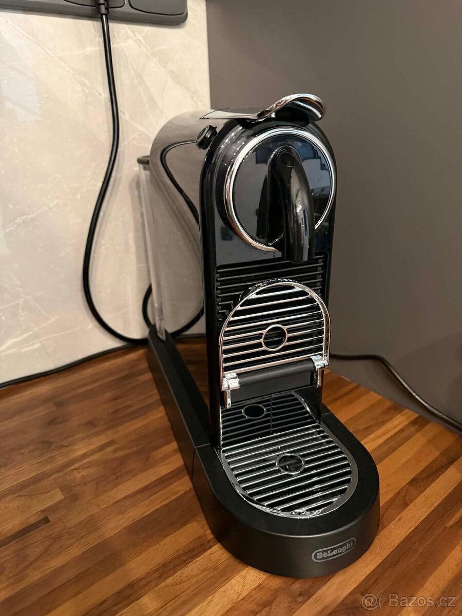 Kávovar na kapsle Nespresso De'Longhi CitiZ - 2