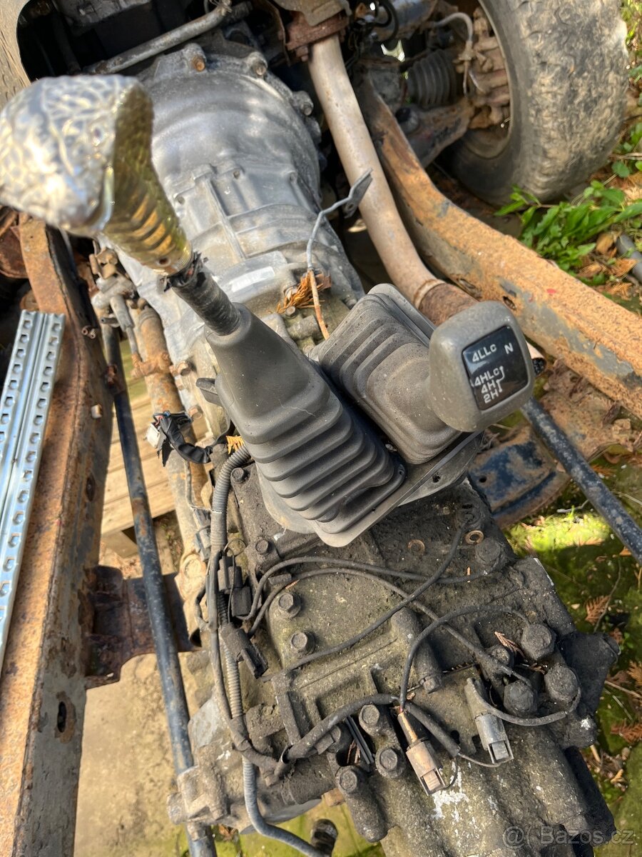 Mitsubishi Pajero II 2.8td převodovka ss - 2