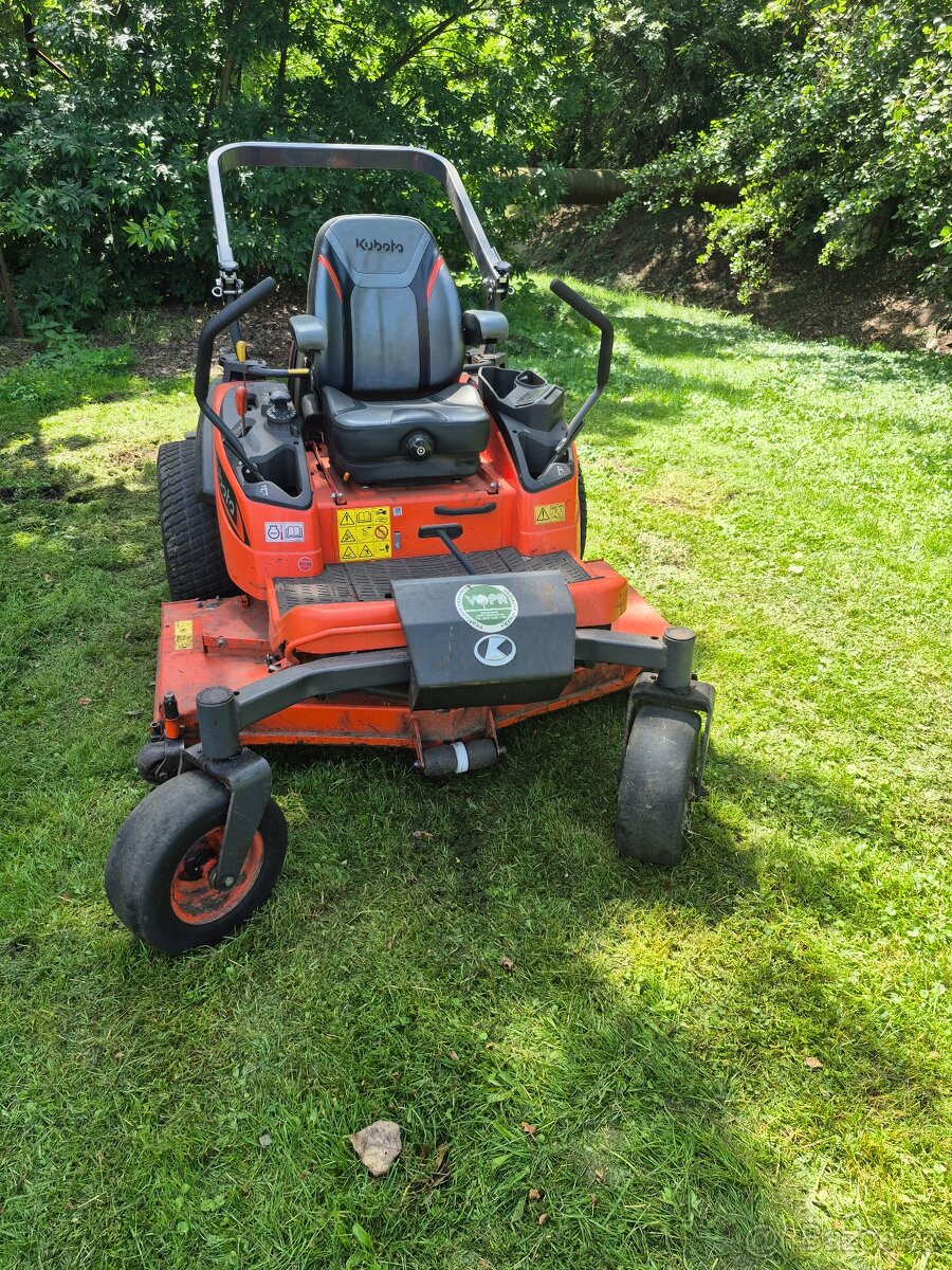 Kubota ZD1211 - 2