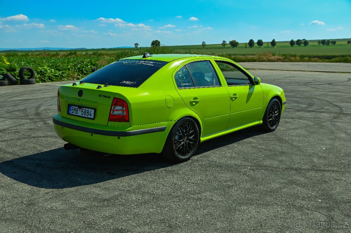 Upravená Škoda Octavia I - 2