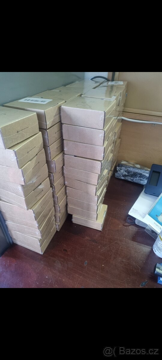 Model:aukey EP - T25 Výkonný basový výkon: Vylepšené 4mm dy - 2