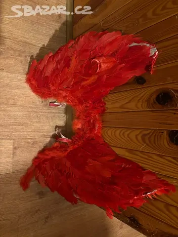 Křídla z peří černá a červená - 2