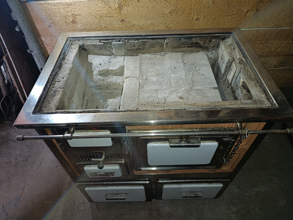 Kachlový sporák - 2