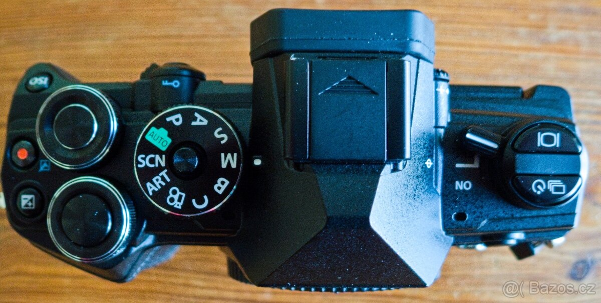 Bezzrcadlovka OM SYSTEM 5 - 2