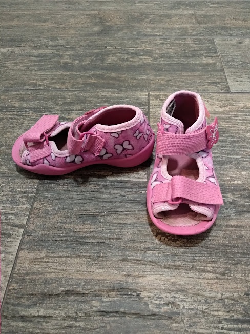 Dětské boty/sandálky č. 21 - 2