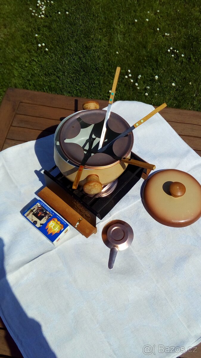 SOUPRAVA NA PŘÍPRAVU sýrového FONDUE - 2