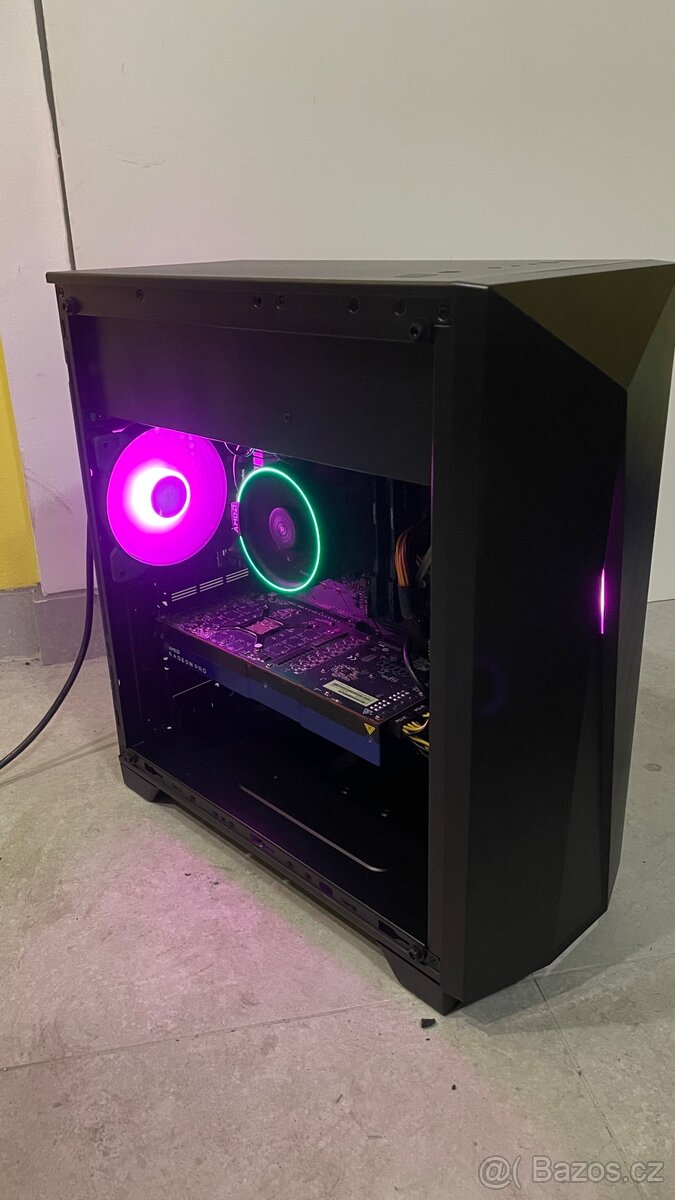 Herní/Pracovní PC – Ryzen 7, W5700, Win 11 Pro - 2