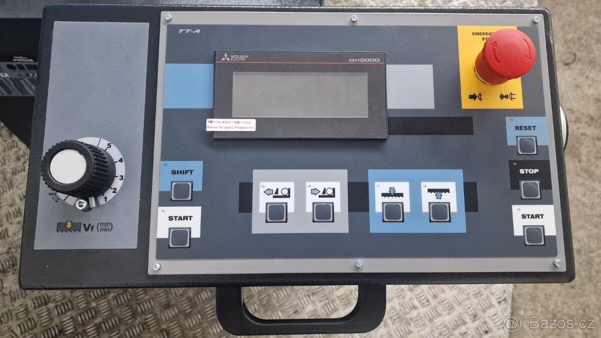 PEGAS 300x320 SHI-LR poloautomatická pásová pila na kov - 2