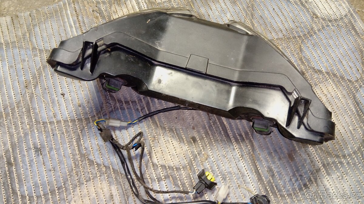 Přední světlo Aprilia RS 125 2006-2012 - 2