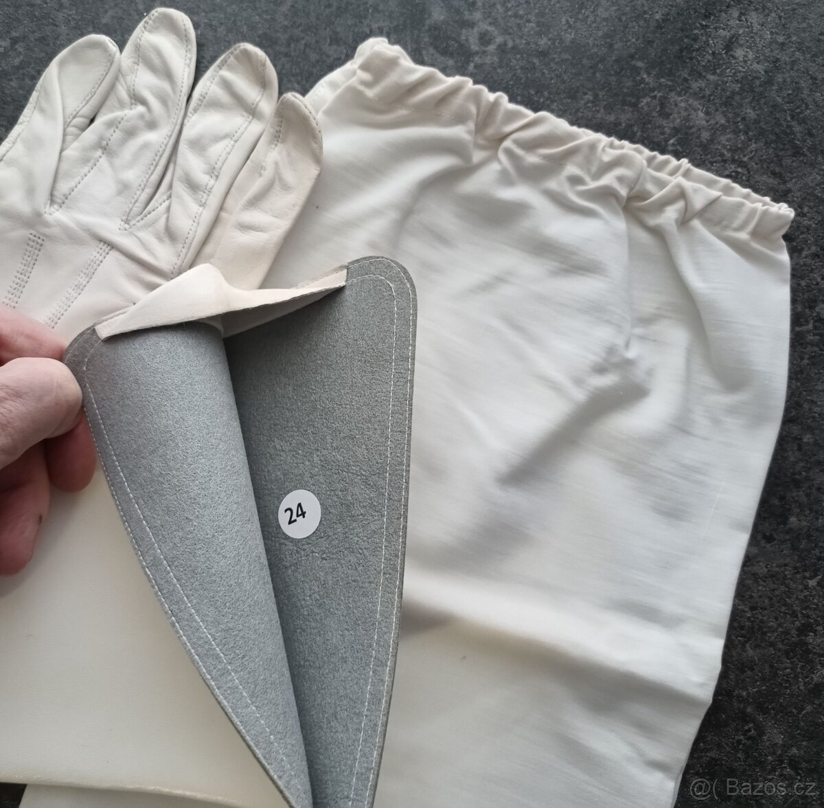 Bílé moto rukavice jehnětina veterán Jawa ČZ SNB VB vel.9 - 2