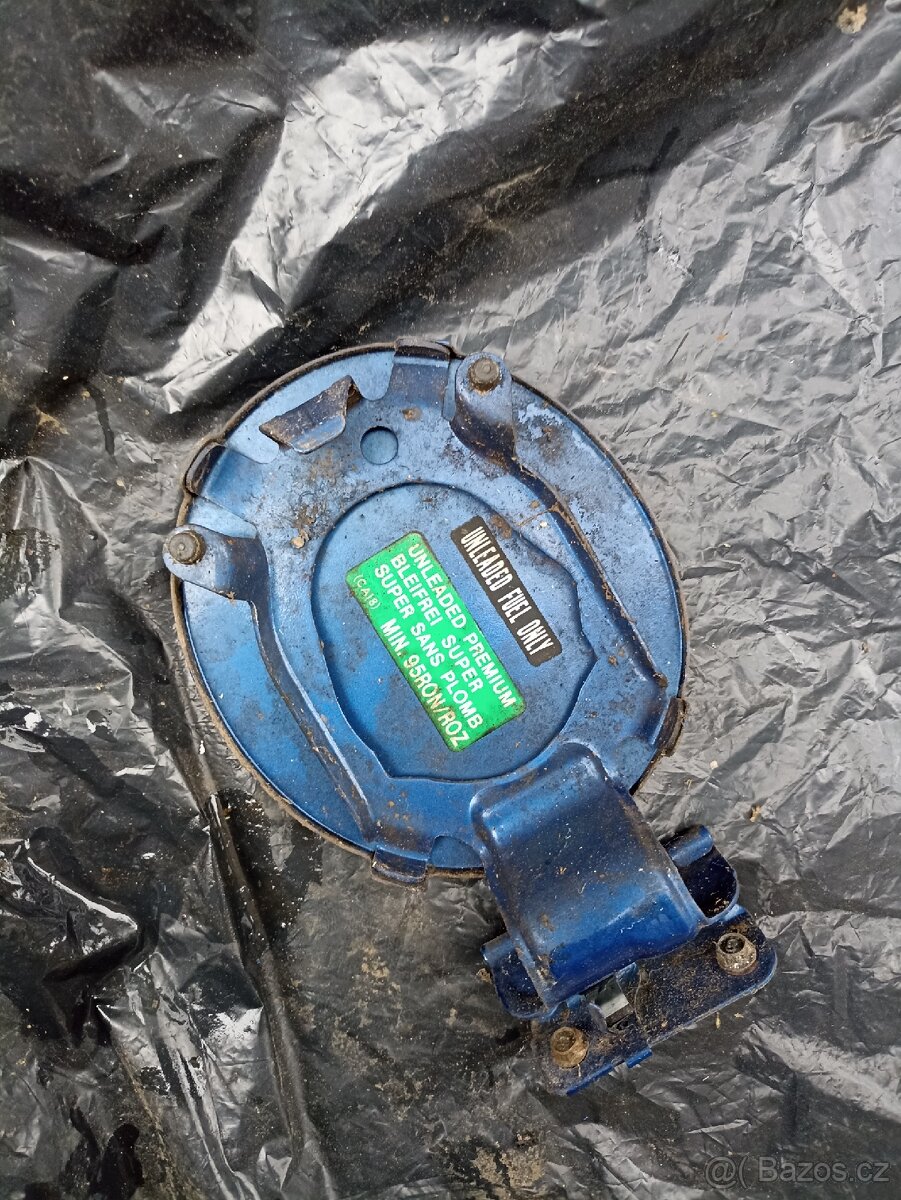 Víko nádrže MX5 NB - 2