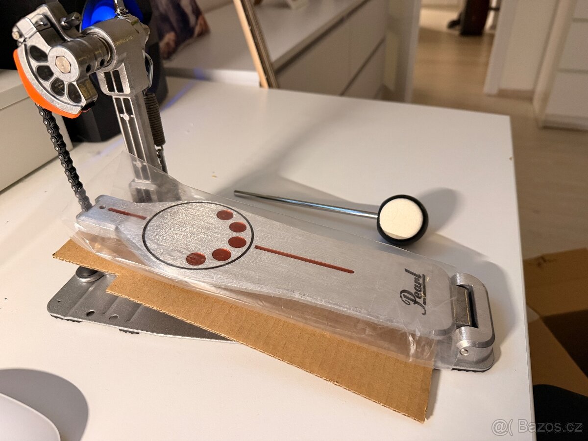 Nova slapka Pearl p930 - 2