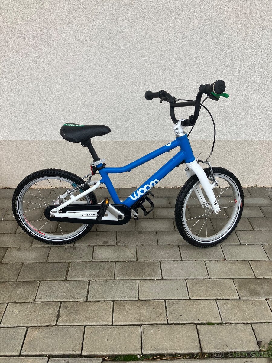 Woom 3 i se stojánkem - 2