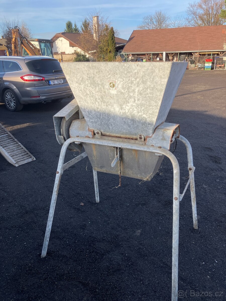 Drtič ovoce pečiva - 2