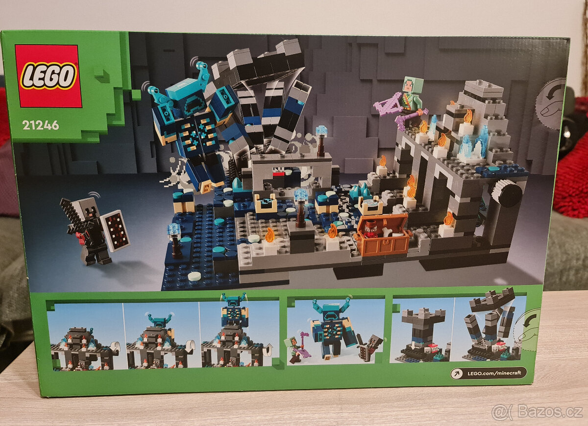 LEGO® Minecraft 21246 Bitva v Deep Darku - 2
