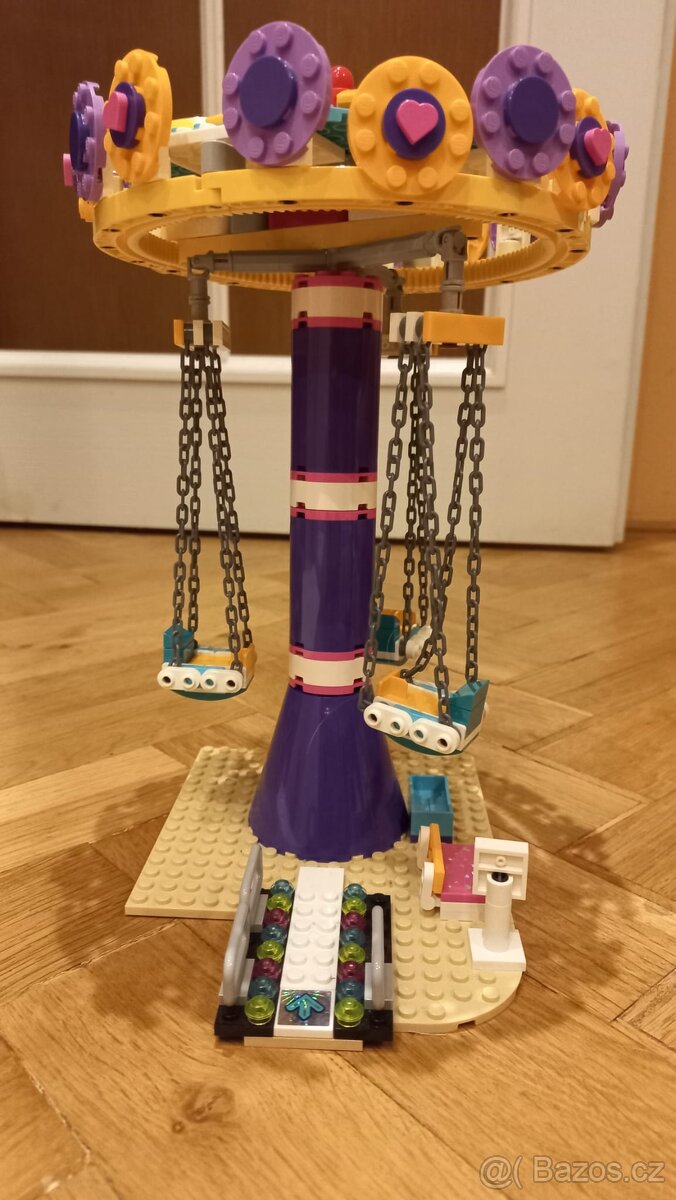 Lego Friends - zábavný park na molu - 2
