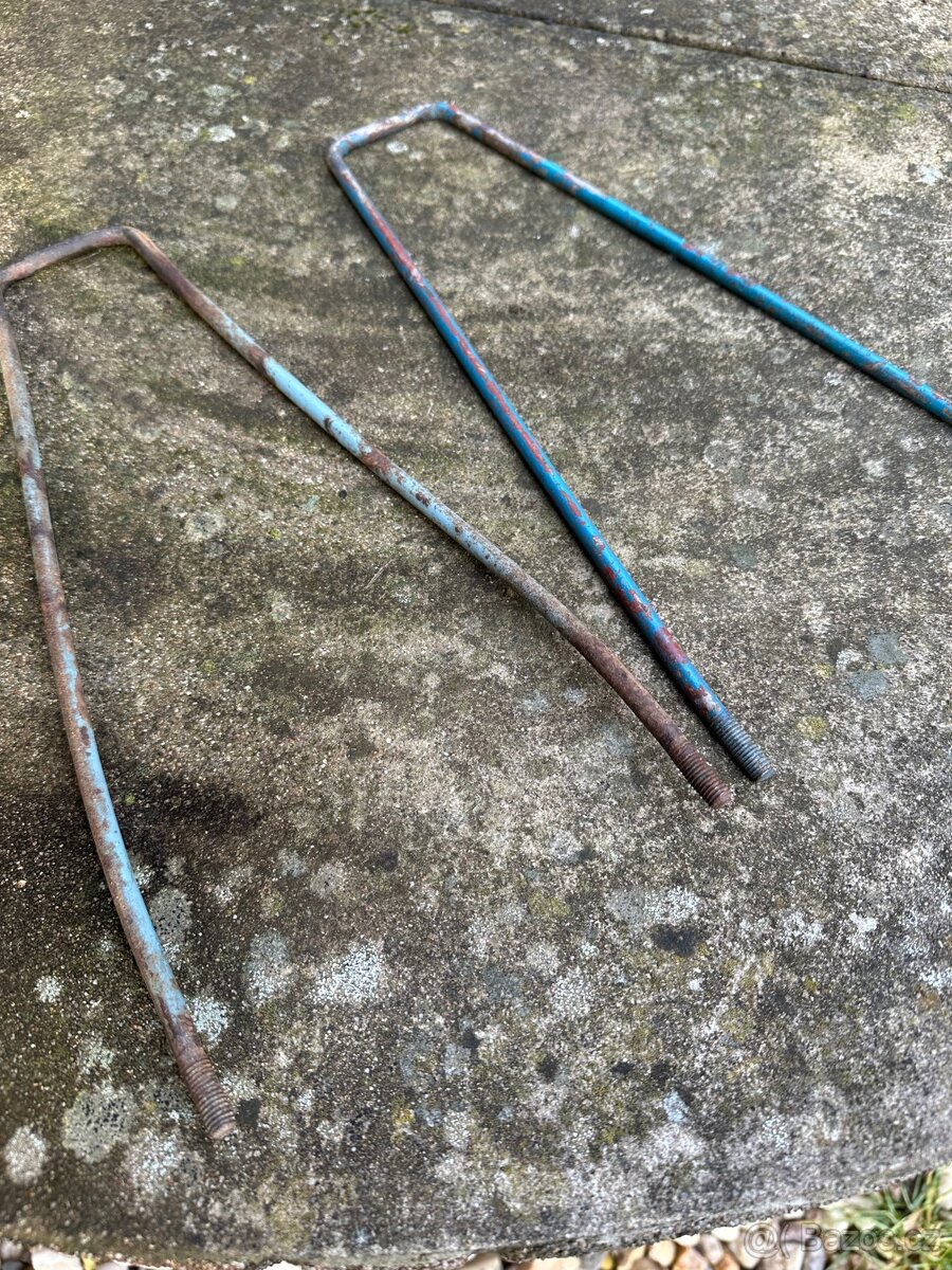 Držák zástěry pod nádrž jawa pionýr - 2