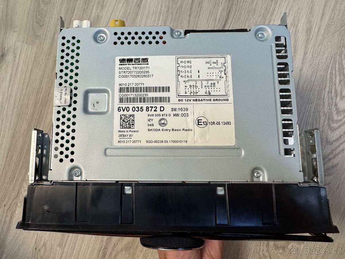 Autorádio Škoda Fabia III - 2