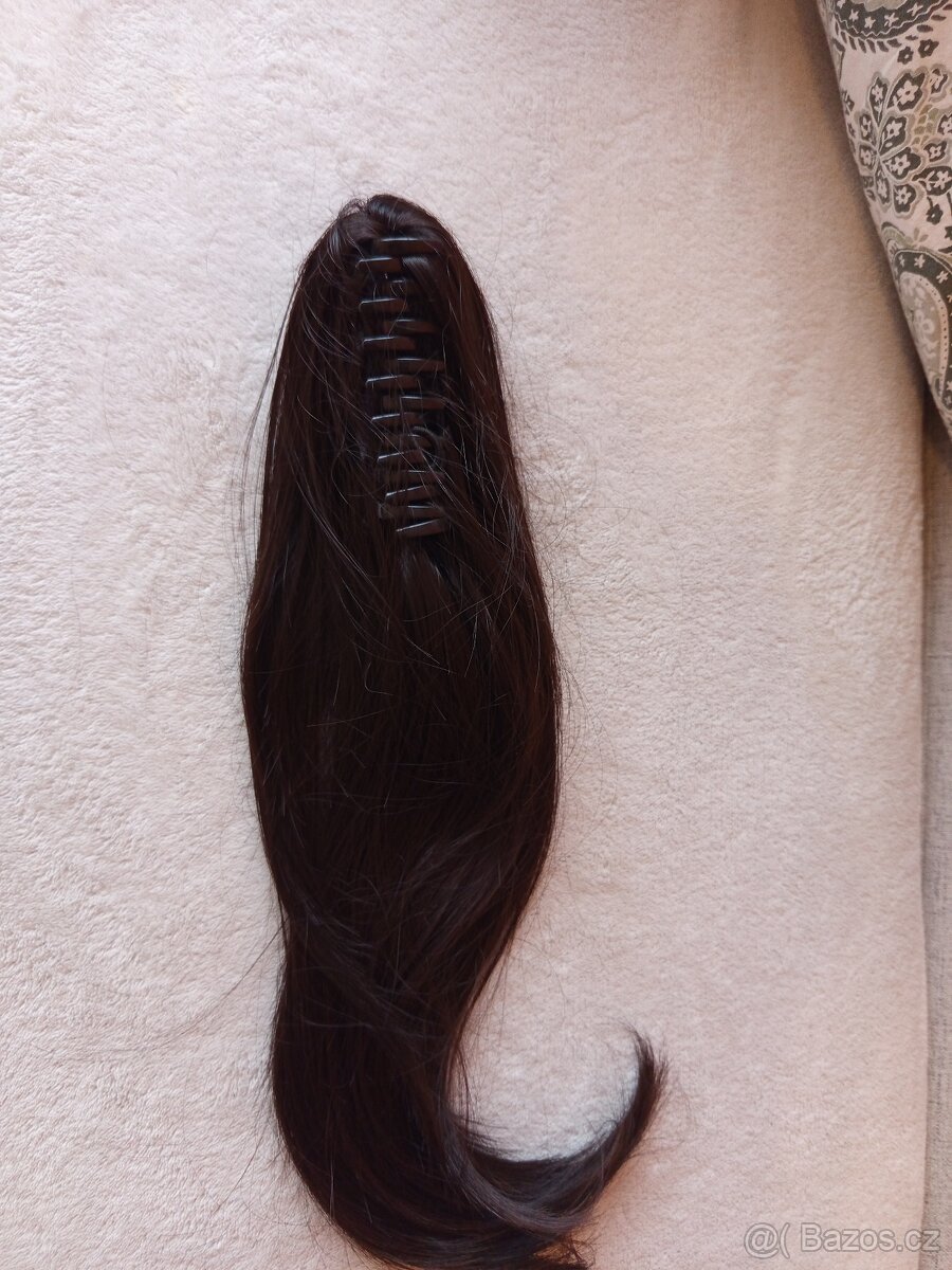 Krásný umělý cop na skřipci - 2