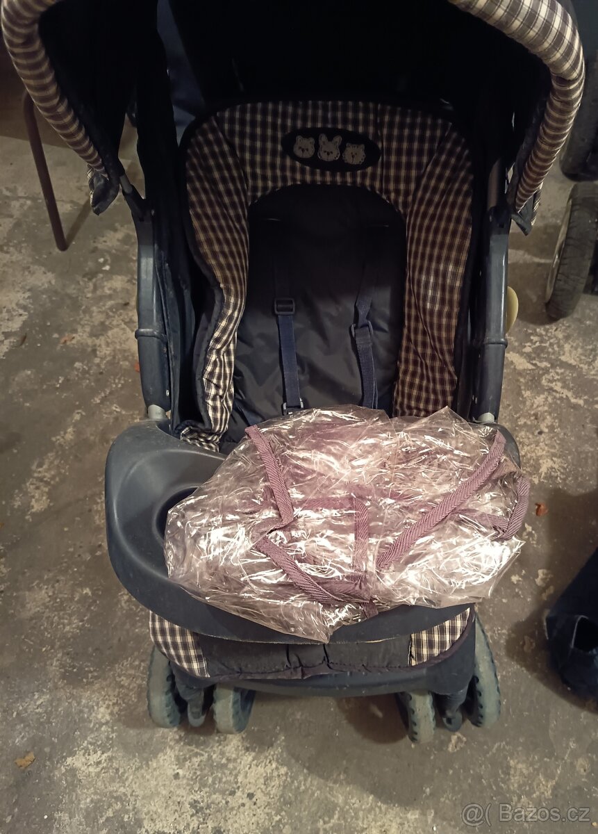 Dětský kočárek - 2