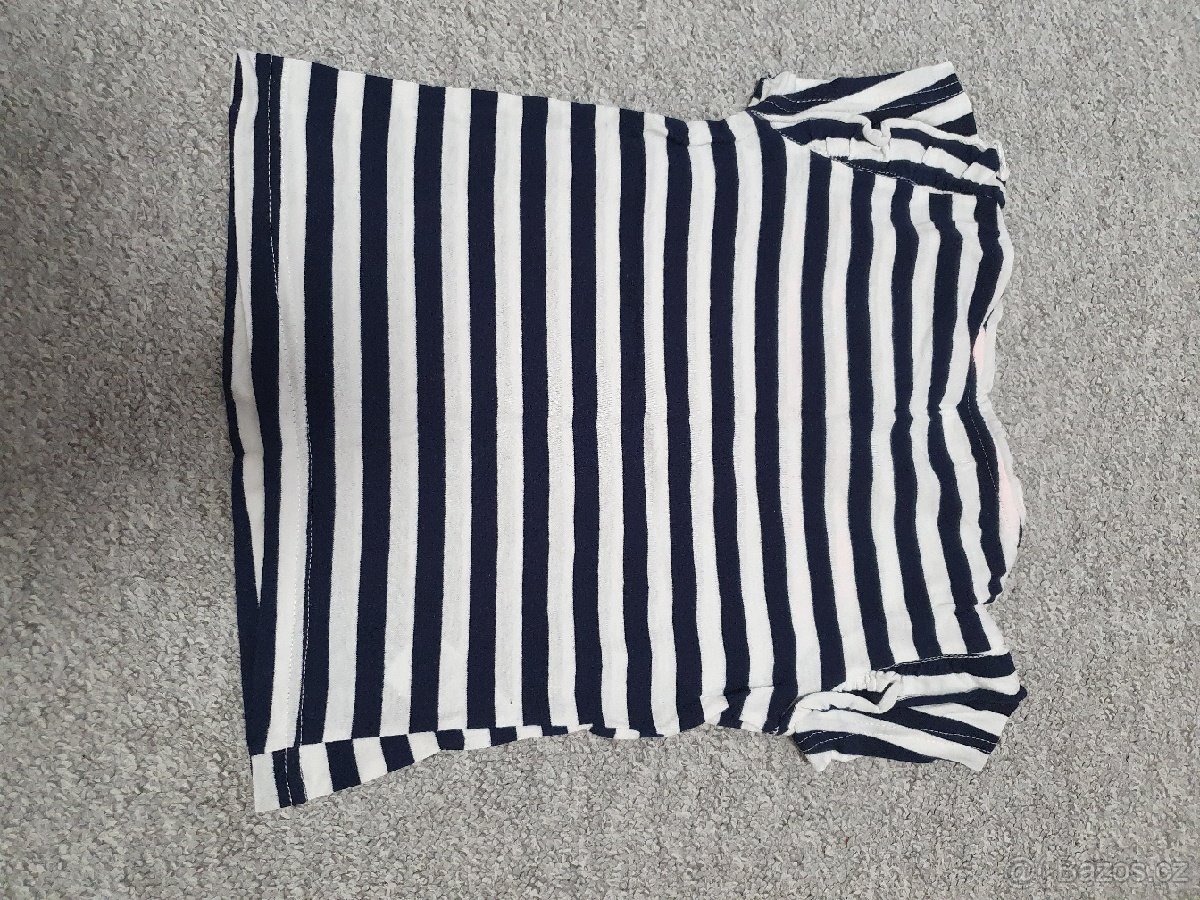 Prodám dívčí trička vel 116 - 2