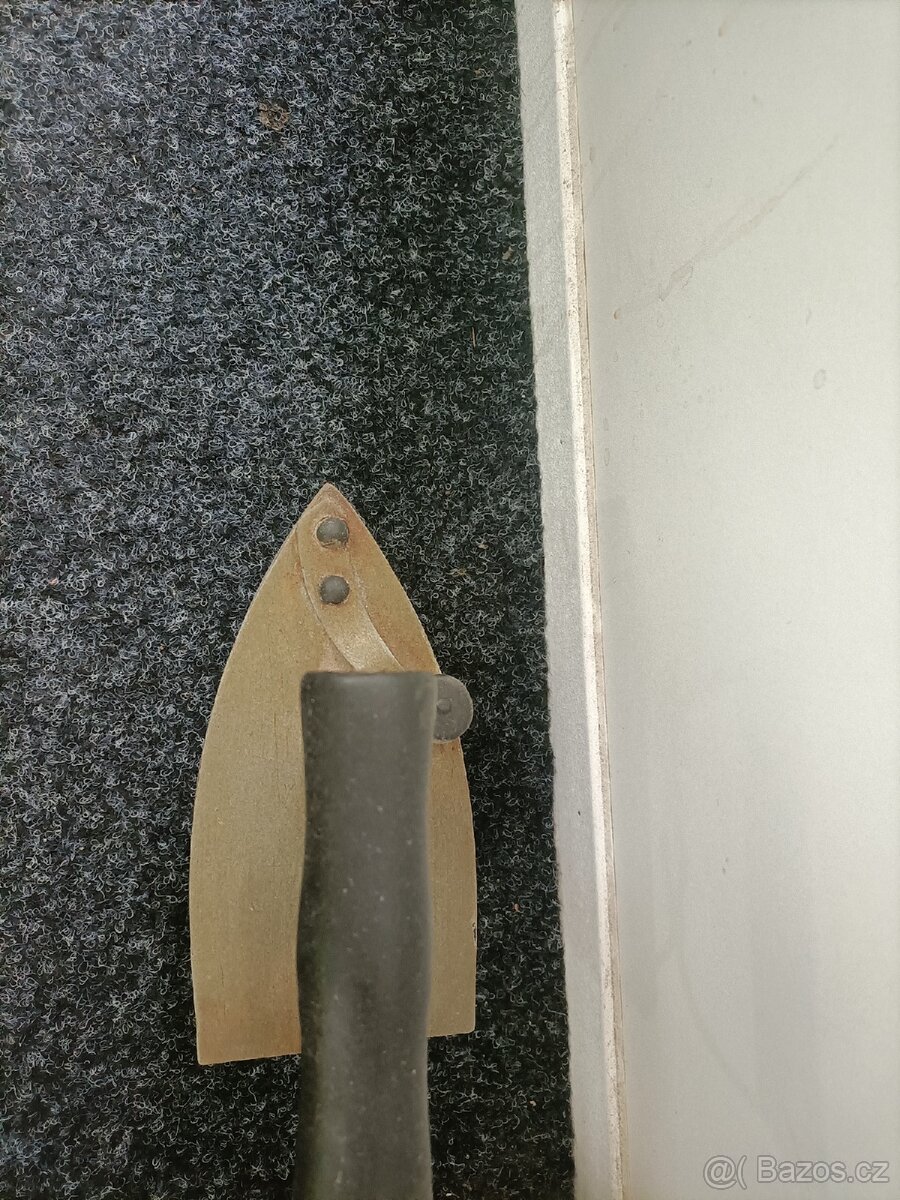 Stará žehlička - 2