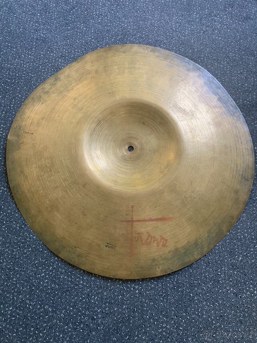 Činel Trova 20 palců - 2