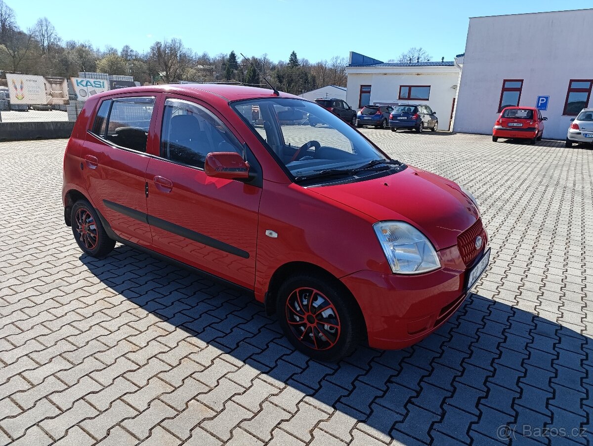 Kia Picanto 1.0i 45kw.Benzin - 2