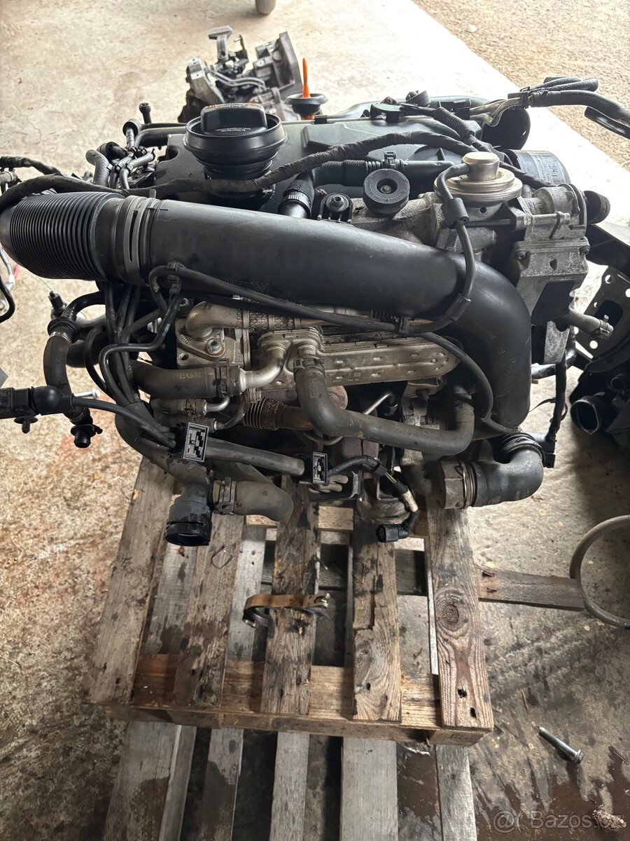 Díly Octavie 2 vw touran 1 - 2