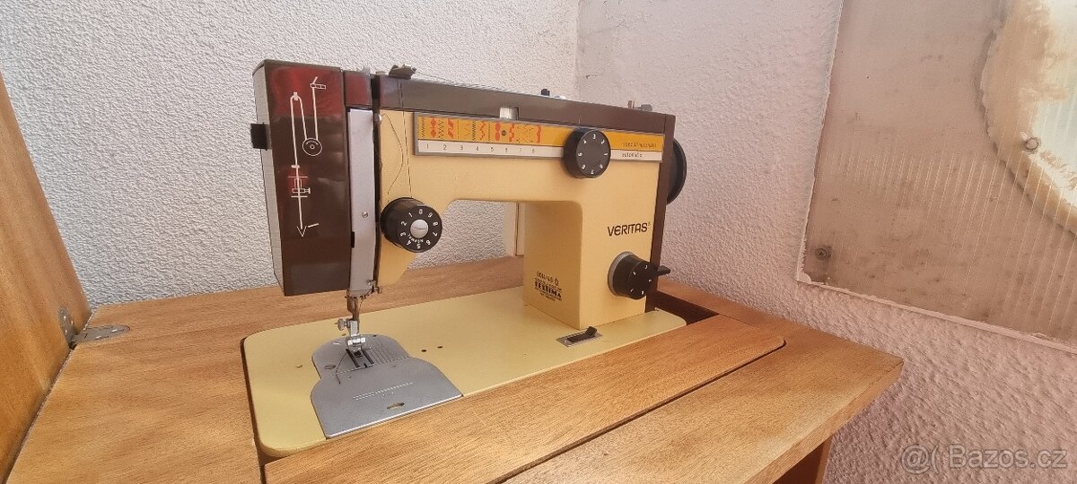 PRODÁM skřínový elektrický šicí stroj VERITAS - 2