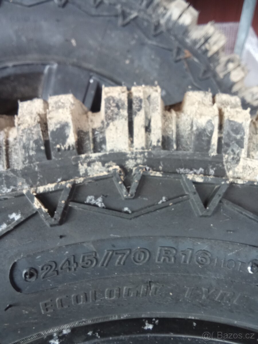 Offroad pneu 245/70r16 - 2