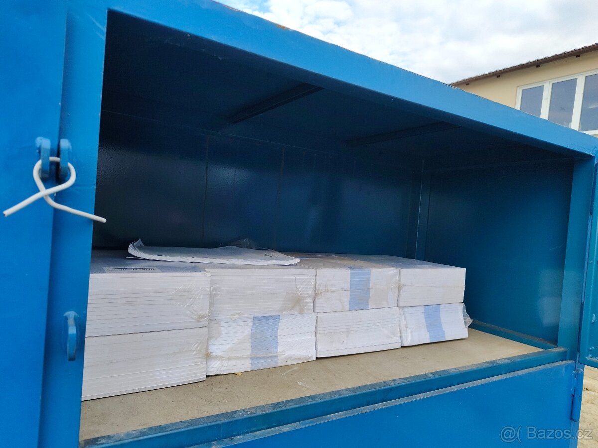 plechová skříň - 2