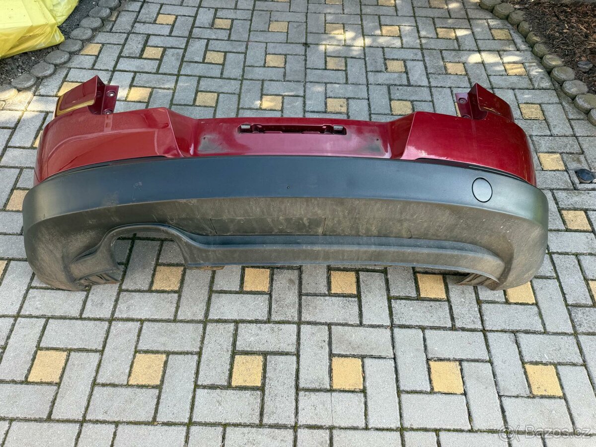 VW Tiguan zadni náraznik. - 2