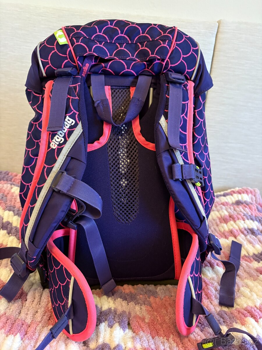 Aktovka + penál Ergobag - 2