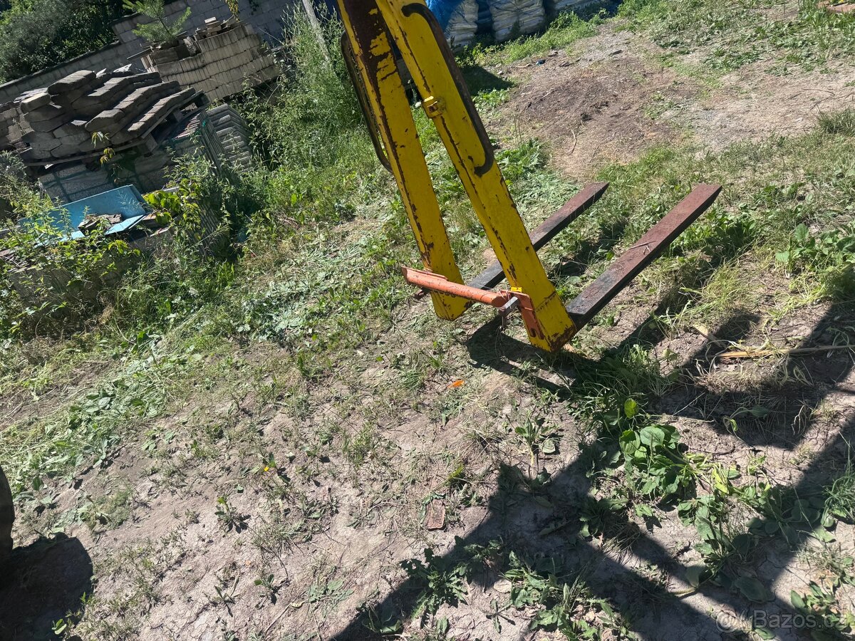 Závěsné paletové vidle - 2