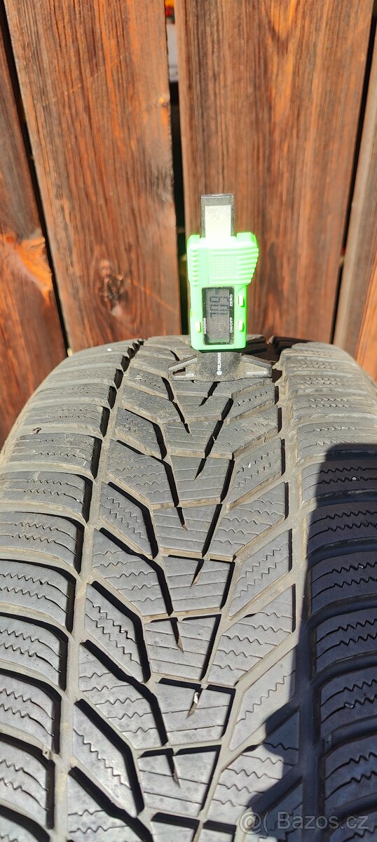 225/40 R18 Hankook Winter icept Evo 3 - 2