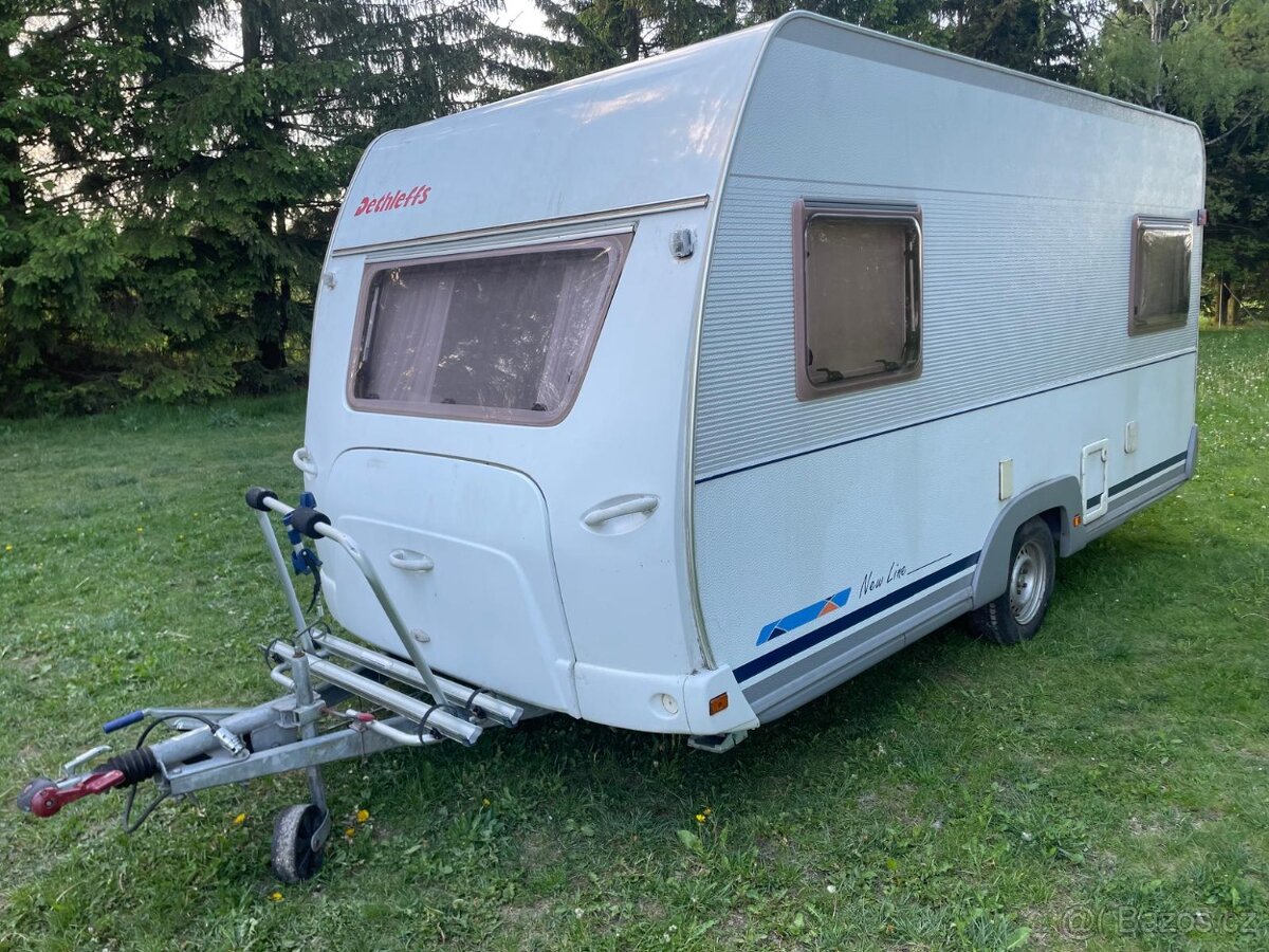 Dethleffs 460 EF2, předstan, WC, 100km/h - 2