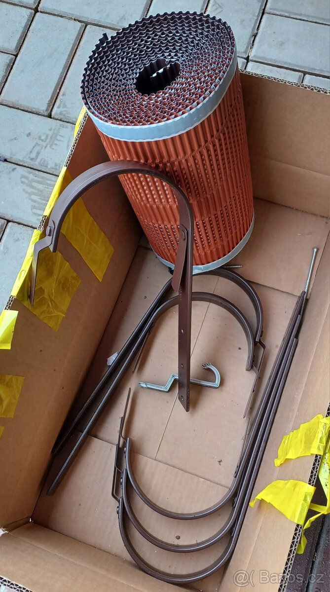 žlabový hák + - 2