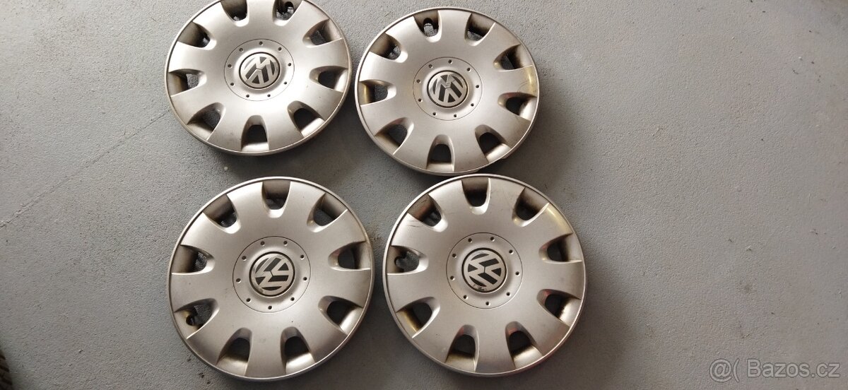 Kryty kol15' volkswagen 4 ks - 2