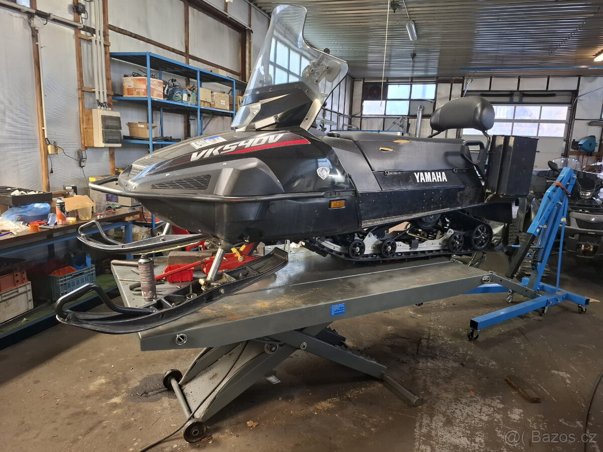 Pneumatický zvedák na motorky a čtyřkolky 500kg - 2