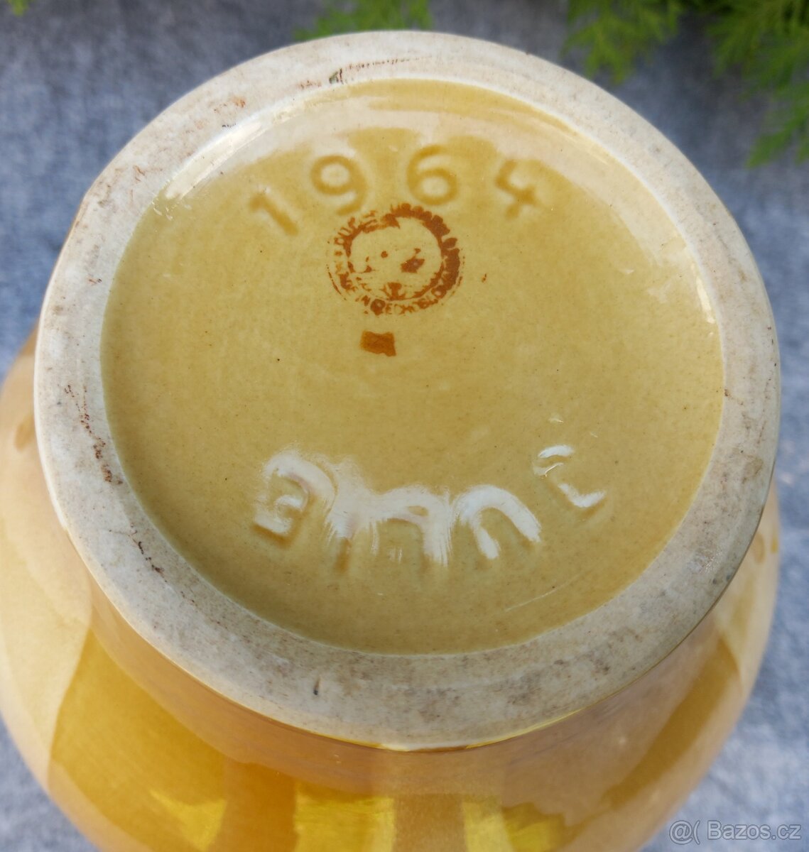 Porcelánová váza - 2