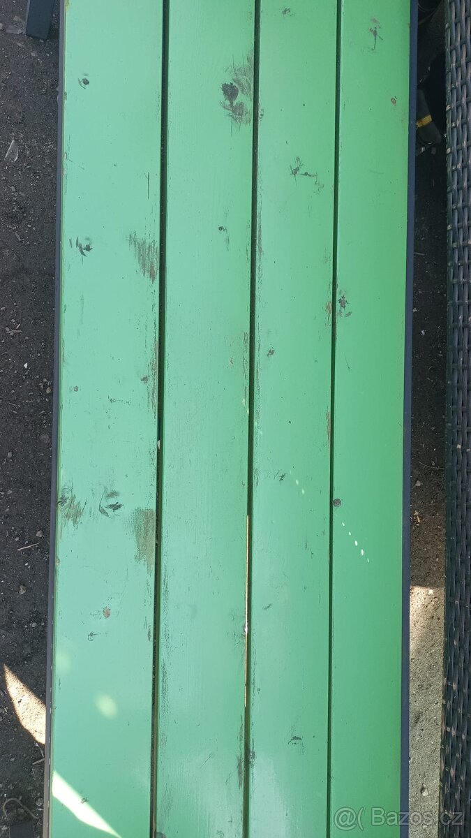 Zahrandi lavicka - 2