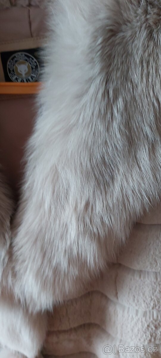 kožich králík vel. 42 nový - 2