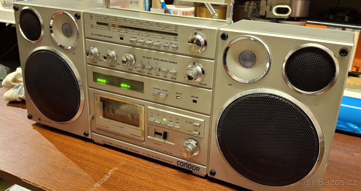 Tesla Condor K304 přenosné rádio - 2