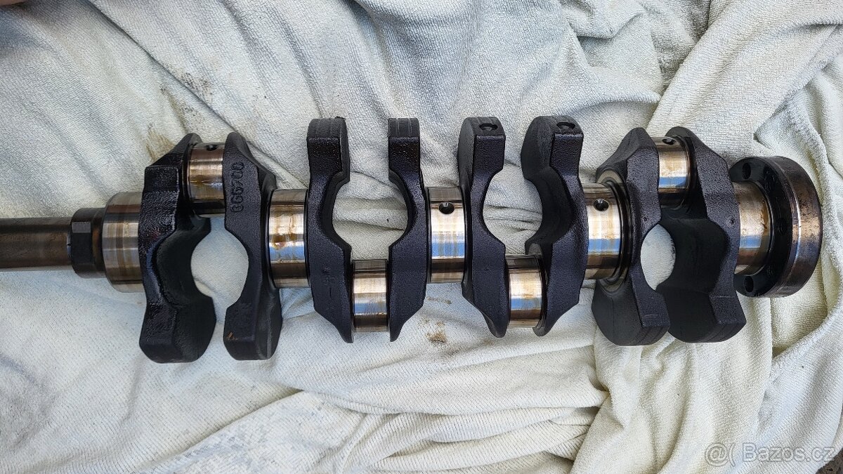 Kliková hřídel m40b16 - 2