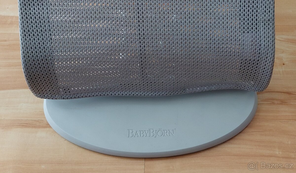 Lehátko Babybjörn s mesh potahem - 2