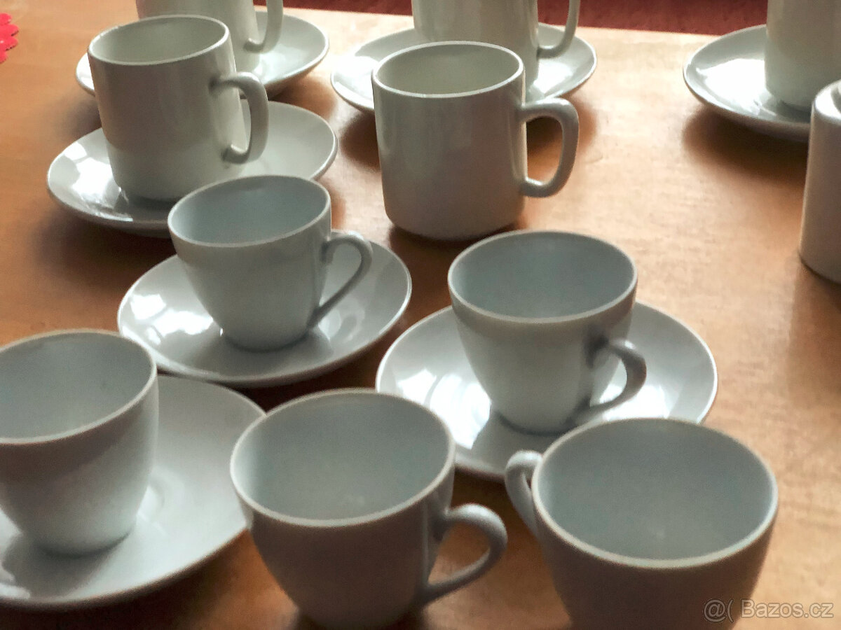 Kávové šálky s podšálky - malé - 2