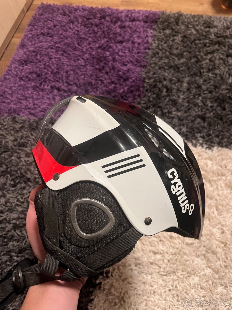 Lyžařská helma - 2