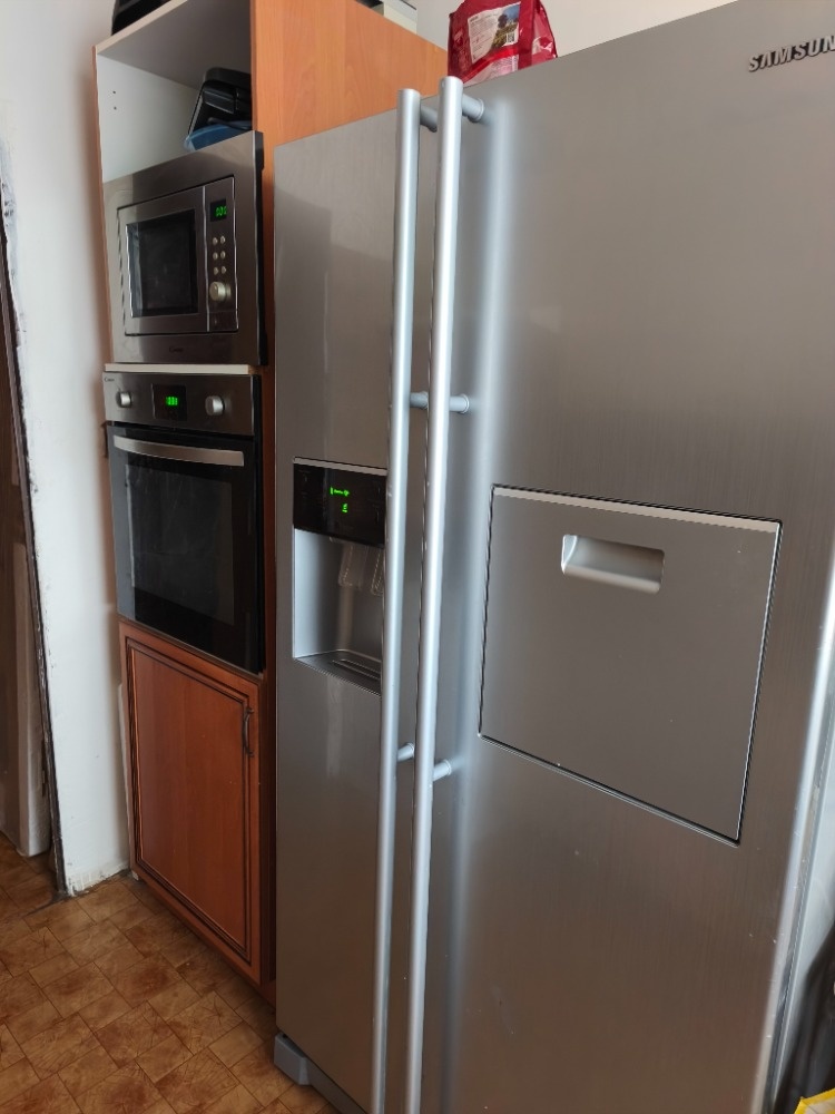 Americká lednice Samsung RSA - 1ZTPE s výrobou ledu a tříště - 2